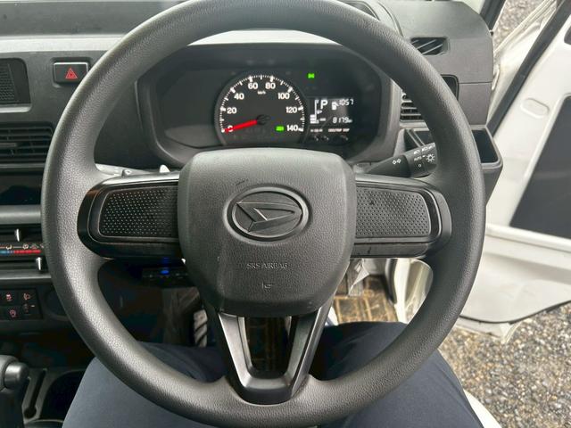 ハイゼットトラック スタンダード　農用スペシャル　スマートアシスト　エアコン　パワーステアリング　オーディオ　　デフロック　オート４ＷＤ　アイドリングストップ　ヘッドライトレベライザー　ＥＴＣ（7枚目）