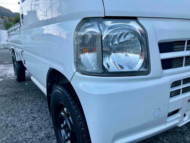 アクティトラック ＳＤＸ　４ＷＤ　軽トラック　ＭＴ　エアコン　パワーステアリング　運転席エアバッグ（11枚目）