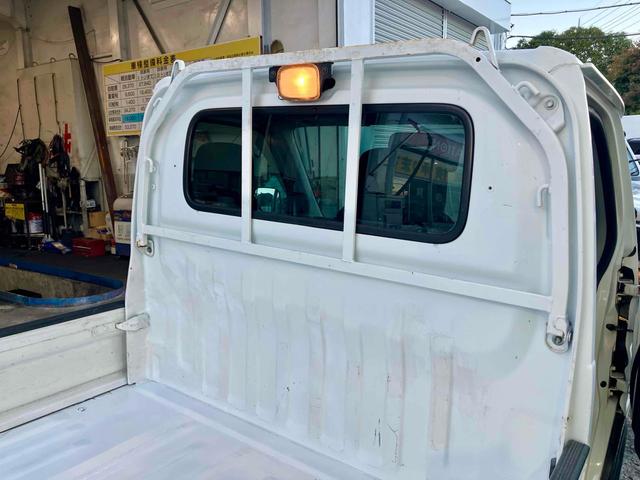 アクティトラック ＳＤＸ　４ＷＤ　軽トラック　ＭＴ　エアコン　パワーステアリング　運転席エアバッグ（36枚目）