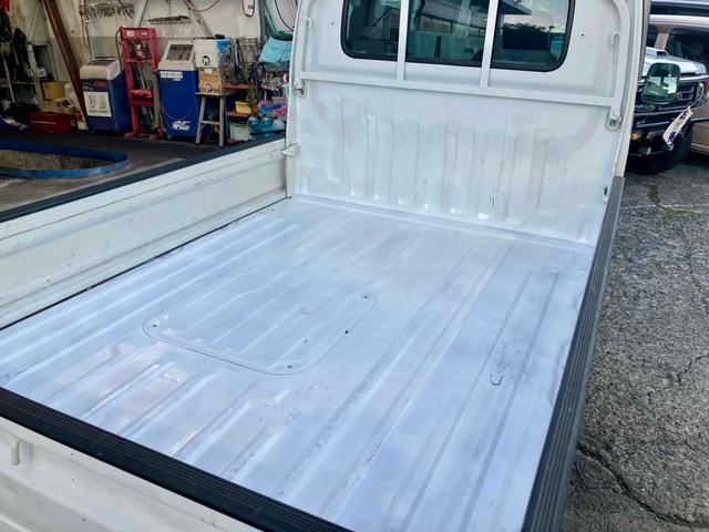 アクティトラック ＳＤＸ　４ＷＤ　軽トラック　ＭＴ　エアコン　パワーステアリング　運転席エアバッグ（37枚目）