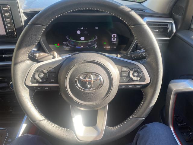 ライズ Ｚ　ハイブリッド／スタッドレスタイヤ付／ワンオーナー／禁煙車／純正ナビ／バックカメラ／Ｂｌｕｅｔｏｏｔｈ／ＥＴＣ／レーダークルーズコントロール／ＬＥＤヘッドライト／シートヒーター／純正１７ＡＷ（7枚目）