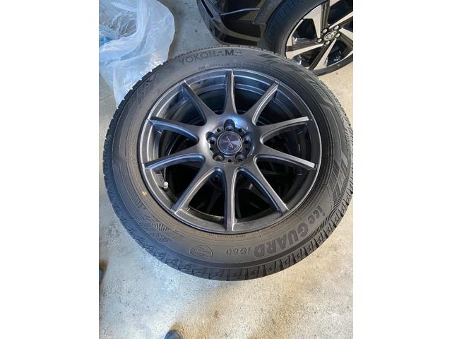 ライズ Ｚ　ハイブリッド／スタッドレスタイヤ付／ワンオーナー／禁煙車／純正ナビ／バックカメラ／Ｂｌｕｅｔｏｏｔｈ／ＥＴＣ／レーダークルーズコントロール／ＬＥＤヘッドライト／シートヒーター／純正１７ＡＷ（34枚目）