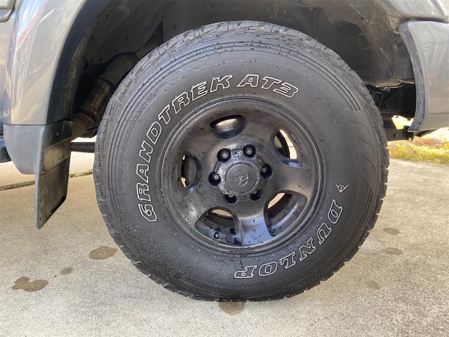 ランドクルーザー８０ ＶＸリミテッド　最終型／１ナンバー登録／ＡＡＲシート／純正シート有／タイミングベルト交換ステッカー／買取直販車／サンルーフ／カロッツェリアナビ／バックカメラ／デジタルインナーミラー／ドラレコ／キーレス／ＥＴＣ／（29枚目）