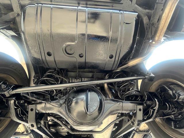 パジェロ ワイド　ＸＲ－ＩＩ　４ＷＤ　ターボ　アルミホイール　５速マニュアル　ＣＤ　エアコン　パワーウィンドウ　パワーステアリング　グリルガード　フォグ（50枚目）