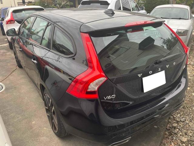 Ｖ６０ 　ＥＴＣ　バックカメラ　ナビ　ＴＶ　オートクルーズコントロール　アルミホイール　オートライト　ＨＩＤ　パワーシート　革シート　ＡＴ　盗難防止システム　ＡＢＳ　ＣＤ　ＵＳＢ　ミュージックプレイヤー接続可（15枚目）