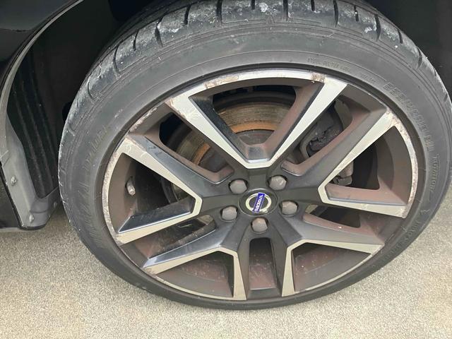 Ｖ６０ 　ＥＴＣ　バックカメラ　ナビ　ＴＶ　オートクルーズコントロール　アルミホイール　オートライト　ＨＩＤ　パワーシート　革シート　ＡＴ　盗難防止システム　ＡＢＳ　ＣＤ　ＵＳＢ　ミュージックプレイヤー接続可（20枚目）