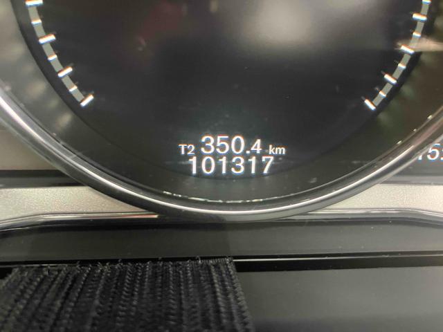 Ｖ６０ 　ＥＴＣ　バックカメラ　ナビ　ＴＶ　オートクルーズコントロール　アルミホイール　オートライト　ＨＩＤ　パワーシート　革シート　ＡＴ　盗難防止システム　ＡＢＳ　ＣＤ　ＵＳＢ　ミュージックプレイヤー接続可（35枚目）