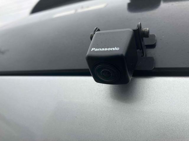 カイエン ベースグレード　４ＷＤ　バックカメラ　パワーシート　電動リアゲート　アルミホイール　キーレスエントリー　ＡＴ　盗難防止システム　ＡＢＳ　エアコン　パワーステアリング　パワーウィンドウ　運転席エアバッグ（19枚目）