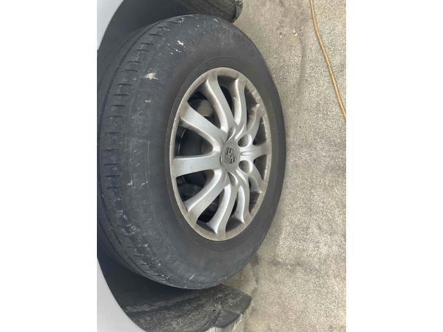 カイエン ベースグレード　４ＷＤ　バックカメラ　パワーシート　電動リアゲート　アルミホイール　キーレスエントリー　ＡＴ　盗難防止システム　ＡＢＳ　エアコン　パワーステアリング　パワーウィンドウ　運転席エアバッグ（30枚目）
