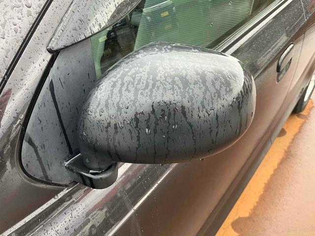 アルト L ドライブレコーダー 衝突被害軽減システム アイドリングストップ シートヒーター CVT ESC CD ミュージックプレイヤー接続可 アルミホイール エアコン パワーステアリング パワーウィンドウ(18枚目)