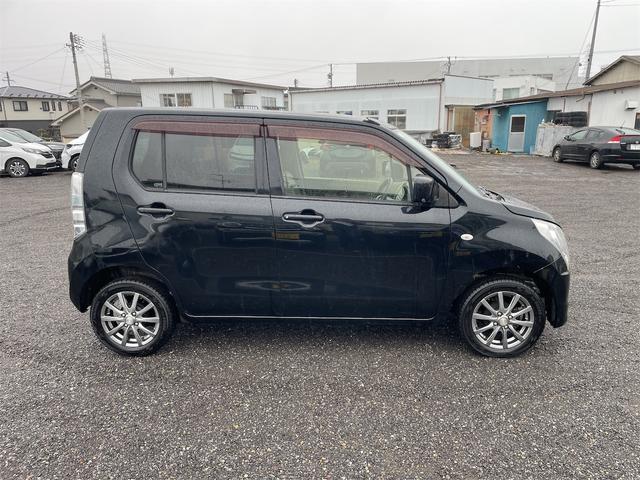 フレア ＸＧ　塗替車　メモリーナビ　フルセグ　ＥＴＣ　エンジンスターター　シートカバー　スタッドレスタイヤ　社外１４ＡＷ（4枚目）