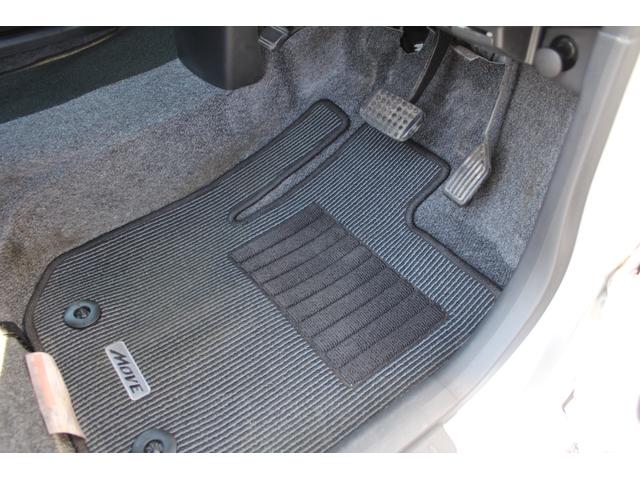 ムーヴ カスタム　ＲＳ　ターボ　スマートキー　プッシュスタート　ＥＴＣ　オートエアコン　純正オーディオ　取説　保証書（23枚目）