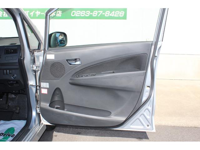 ムーヴ カスタム　ＲＳ　ターボ　スマートキー　プッシュスタート　ＥＴＣ　オートエアコン　純正オーディオ　取説　保証書（26枚目）