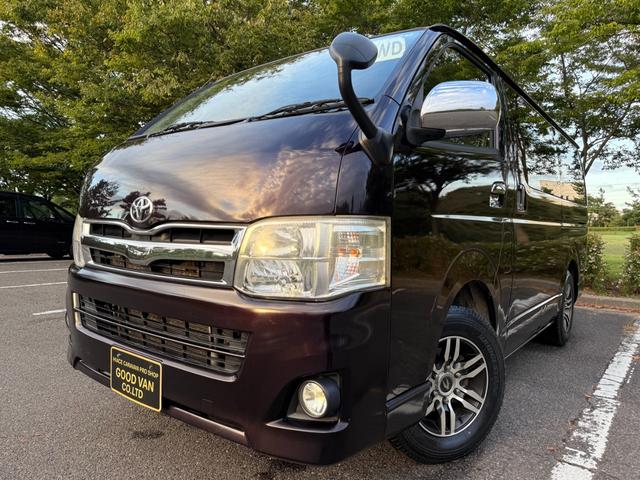 ハイエースバン ロングスーパーＧＬプライムセレ　４ＷＤ　ディーゼルターボ　５人乗り　ＡＴ　５ドア　オートクローザー　フォグ　リアスポイラー　キーレス　電動格納ミラー　地デジＴＶ　ナビ　アルミホイール　Ｂカメラ　Ｗエアコン　ワンオーナー　ＥＴＣ（10枚目）