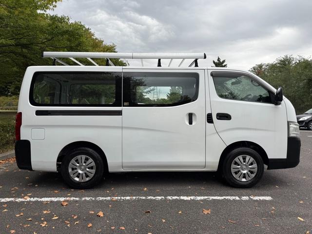ＮＶ３５０キャラバンバン ロングＤＸターボ　切替４ＷＤ　ディーゼルターボ　両側スライドドア　オートマ　６人乗り　ルーフキャリア　ピュアドライブ　キーレス　ＥＴＣ　ヘッドライトレベライザー　ナビ　Ｂｌｕｅｔｏｏｔｈ　エアコン　ＰＷ　ＰＳ　関東仕入（16枚目）