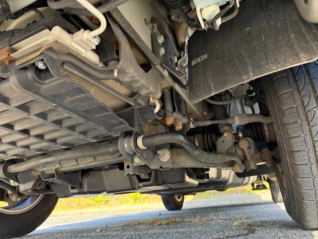 ＮＶ３５０キャラバンバン ロングＤＸターボ　切替４ＷＤ　ディーゼルターボ　５ドア　６人乗り　オートマ　ルーフキャリア　アルミホイール　キーレスエントリー　電動格納ミラー衝突被害軽減ブレーキ　横滑り防止　リアヒーター・クーラー　車検Ｒ８年２月（34枚目）