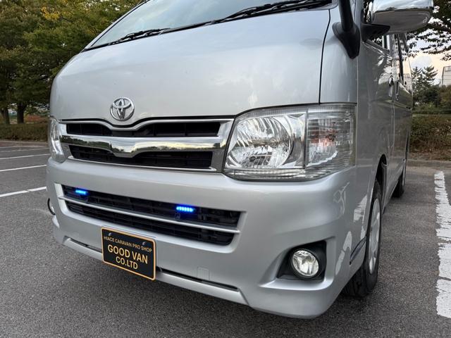 ハイエースバン ロングスーパーＧＬ　４ＷＤ　ディーゼルターボ　５ドア　５人乗り　ＡＴ　ルーフキャリア　キーレス　電格ミラー　ＥＴＣ　ＴＶ　ナビ　バックカメラ　パワーヒート　寒冷地仕様　Ｗエアコン　オートエアコン　ＡＣ１００Ｖ電源　フォグ（21枚目）