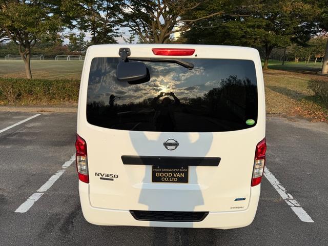ＮＶ３５０キャラバンバン ロングＤＸターボ　切替４ＷＤ　ディーゼルターボ　オートマ　９人乗り　３列シート　スライドドア　キーレス　電動格納ミラー　ＥＴＣ　ヘッドライトレベライザー　Ｗエアコン　プライバシーガラス　ピュアドライブ　車検Ｒ８年１月（15枚目）