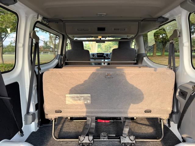 ＮＶ３５０キャラバンバン ロングＤＸターボ　切替４ＷＤ　ディーゼルターボ　オートマ　９人乗り　３列シート　スライドドア　キーレス　電動格納ミラー　ＥＴＣ　ヘッドライトレベライザー　Ｗエアコン　プライバシーガラス　ピュアドライブ　車検Ｒ８年１月（75枚目）