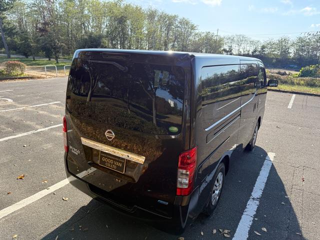 ＮＶ３５０キャラバンバン ロングＤＸターボ　切替４ＷＤ　ディーゼルターボ　ＡＴ　５ドア　６人乗り　フォグランプ　キーレスエントリー　電動格納ミラー　ＥＴＣ　ヘッドライトレベライザー　地デジＴＶ　バックカメラ　ナビ　ピュアドライブ　ＰＳ　ＰＷ（19枚目）