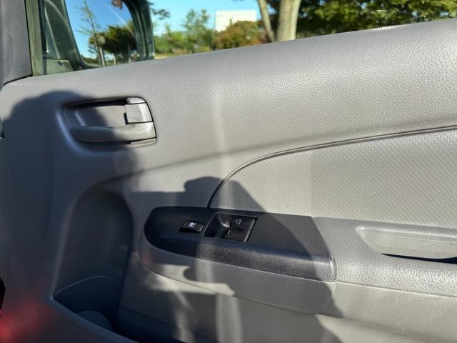 ＮＶ３５０キャラバンバン ロングＤＸターボ　切替４ＷＤ　ディーゼルターボ　ＡＴ　５ドア　６人乗り　フォグランプ　キーレスエントリー　電動格納ミラー　ＥＴＣ　ヘッドライトレベライザー　地デジＴＶ　バックカメラ　ナビ　ピュアドライブ　ＰＳ　ＰＷ（59枚目）