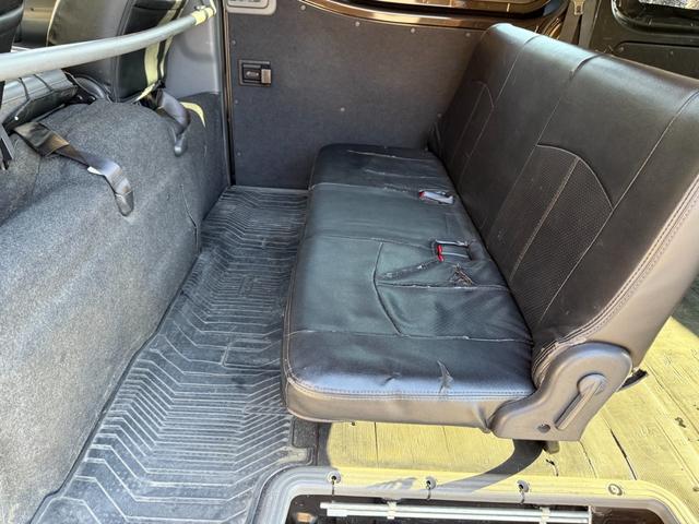 ＮＶ３５０キャラバンバン ロングＤＸターボ　切替４ＷＤ　ディーゼルターボ　ＡＴ　５ドア　６人乗り　フォグランプ　キーレスエントリー　電動格納ミラー　ＥＴＣ　ヘッドライトレベライザー　地デジＴＶ　バックカメラ　ナビ　ピュアドライブ　ＰＳ　ＰＷ（71枚目）