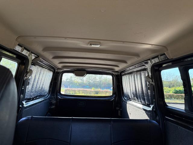 ＮＶ３５０キャラバンバン ロングＤＸターボ　切替４ＷＤ　ディーゼルターボ　ＡＴ　５ドア　６人乗り　フォグランプ　キーレスエントリー　電動格納ミラー　ＥＴＣ　ヘッドライトレベライザー　地デジＴＶ　バックカメラ　ナビ　ピュアドライブ　ＰＳ　ＰＷ（73枚目）
