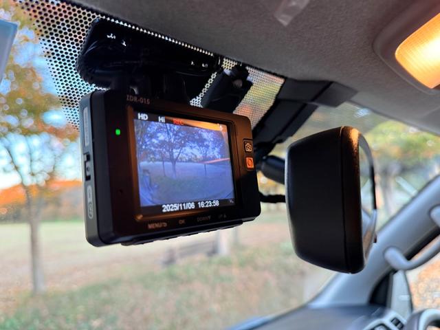 ハイエースバン ロングDX 4WD ディーゼルターボ オートマ 両側スライドドア 6人乗り キーレスエントリー ETC バックカメラ ドライブレコーダー タイミングベルト交換歴有 東海仕入れ エアコン 盗難防止装置 PS PW(55枚目)