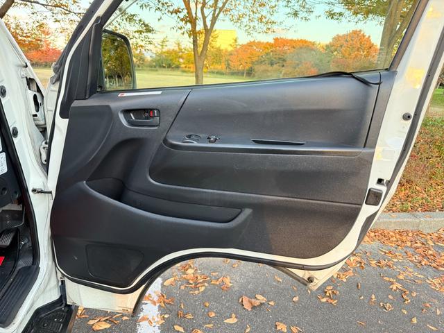 ハイエースバン ロングDX 4WD ディーゼルターボ オートマ 両側スライドドア 6人乗り キーレスエントリー ETC バックカメラ ドライブレコーダー タイミングベルト交換歴有 東海仕入れ エアコン 盗難防止装置 PS PW(56枚目)