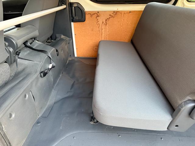 ハイエースバン ロングDX 4WD ディーゼルターボ オートマ 両側スライドドア 6人乗り キーレスエントリー ETC バックカメラ ドライブレコーダー タイミングベルト交換歴有 東海仕入れ エアコン 盗難防止装置 PS PW(69枚目)