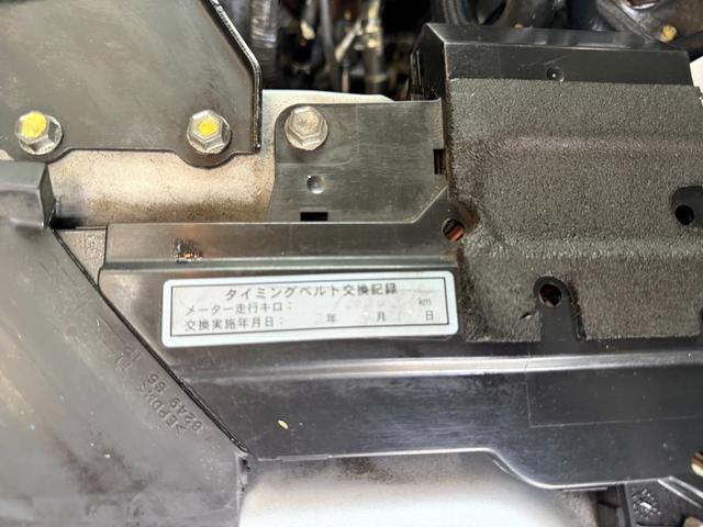 ハイエースバン ロングＤＸ　ＧＬパッケージ　４ＷＤ　ディーゼルターボ　ＡＴ　６人乗り　５ドア　キーレス　　電格ミラー　パワーヒート　ＴＶ　ＳＤナビ　バックカメラ　Ｂｌｕｅｔｏｏｔｈ　ＥＴＣ　アルミホイール　車検Ｒ８年５月　盗難防止装置　ＡＢＳ（79枚目）