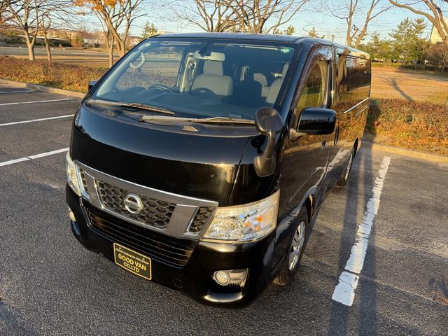 NV350キャラバンバン ロングプレミアムGXターボ 切替4WD ディーゼルターボ 5ドア 5人乗り オートマ フォグ オートクローザー 電動格納ミラー キーレス スマートキー プッシュスタート Wエアコン ETC TV CD・DVD Bluetooth(18枚目)
