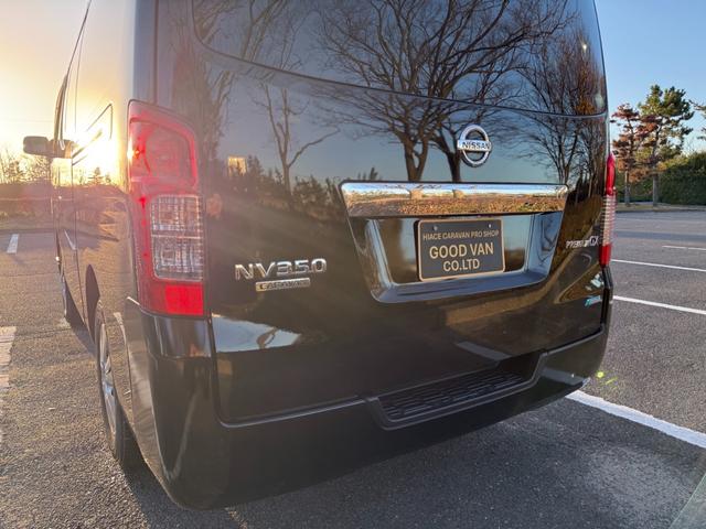 NV350キャラバンバン ロングプレミアムGXターボ 切替4WD ディーゼルターボ 5ドア 5人乗り オートマ フォグ オートクローザー 電動格納ミラー キーレス スマートキー プッシュスタート Wエアコン ETC TV CD・DVD Bluetooth(22枚目)