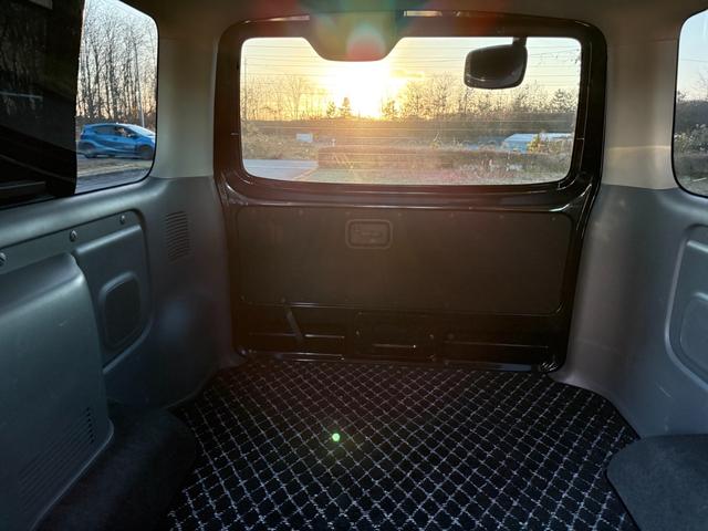 NV350キャラバンバン ロングプレミアムGXターボ 切替4WD ディーゼルターボ 5ドア 5人乗り オートマ フォグ オートクローザー 電動格納ミラー キーレス スマートキー プッシュスタート Wエアコン ETC TV CD・DVD Bluetooth(73枚目)