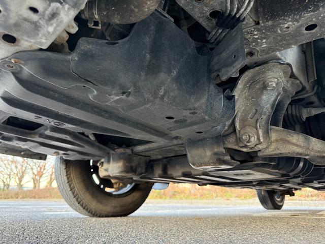 ハイエースバン ロングスーパーGL 4WD AT 5ドア 5人乗り ルーフキャリア リアラダー フォグ レーダー探知機 エンジンスターター キーレス ETC TV ナビ Bカメラ Bluetooch WAC 前後ドラレコ 寒冷地仕様(34枚目)