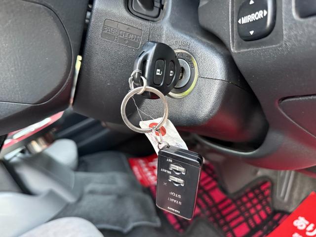 ハイエースバン ロングスーパーGL 4WD AT 5ドア 5人乗り ルーフキャリア リアラダー フォグ レーダー探知機 エンジンスターター キーレス ETC TV ナビ Bカメラ Bluetooch WAC 前後ドラレコ 寒冷地仕様(53枚目)