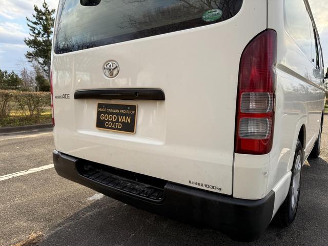 ハイエースバン 4WD ディーゼルターボ 9人乗り オートマ スライドドア 3列シート ETC キーレス ナビ TV Bluetooth リアヒーター・クーラー 車検R8年6月 タイベル交換歴有 パワステ PW(25枚目)