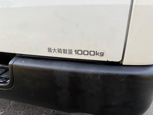 ハイエースバン 4WD ディーゼルターボ 9人乗り オートマ スライドドア 3列シート ETC キーレス ナビ TV Bluetooth リアヒーター・クーラー 車検R8年6月 タイベル交換歴有 パワステ PW(26枚目)