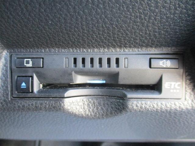 ヤリスクロス ハイブリッドＺ　メモリーナビ　ＤＶＤ再生　ミュージックプレイヤー接続可　バックカメラ　衝突被害軽減システム　ＥＴＣ　ＬＥＤヘッドランプ　ワンオーナー　記録簿　アイドリングストップ（7枚目）