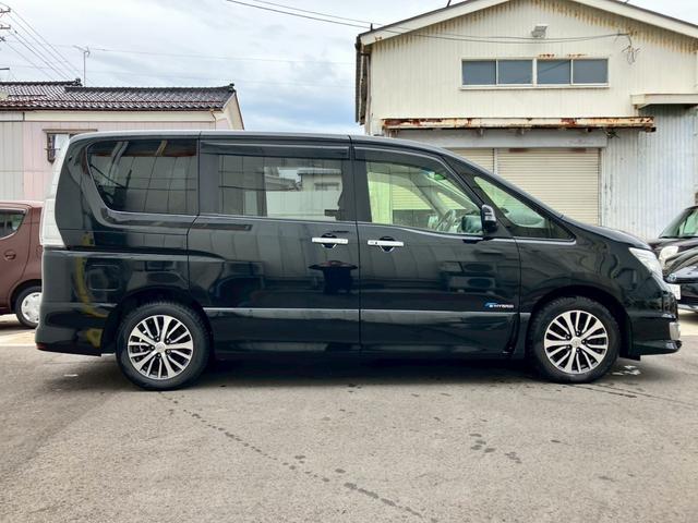 セレナ ハイウェイスターS-HVアドバンスドセーフティパック 全方位モニター/両側パワースライドドア/衝突軽減/レーンキープ/クルコン/16インチアルミ/Bluetooth/DVD/シートバックテーブル/LEDヘッドライト(5枚目)