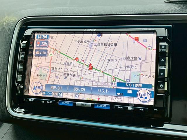 ライフ ディーバスマートスタイル　検２年　テレビ　バックカメラ　スマートキー　オートエアコン　ミラーヒーター　盗難防止システム　ＨＩＤヘッドライト　アームレスト　ＣＤ　ＤＶＤ（12枚目）