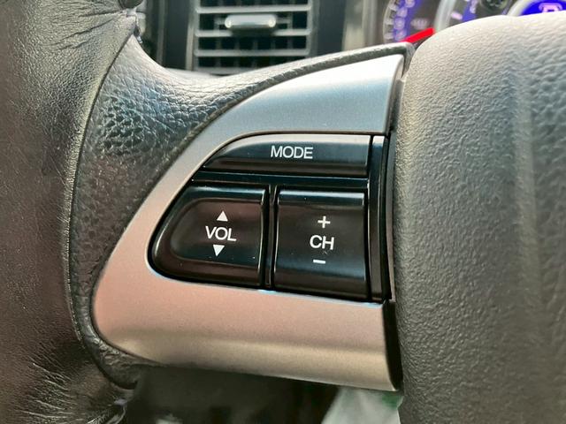 ライフ ディーバスマートスタイル　検２年　テレビ　バックカメラ　スマートキー　オートエアコン　ミラーヒーター　盗難防止システム　ＨＩＤヘッドライト　アームレスト　ＣＤ　ＤＶＤ（16枚目）