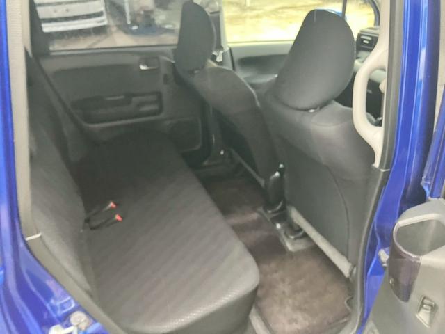 ライフ ディーバスマートスタイル　検２年　テレビ　バックカメラ　スマートキー　オートエアコン　ミラーヒーター　盗難防止システム　ＨＩＤヘッドライト　アームレスト　ＣＤ　ＤＶＤ（31枚目）