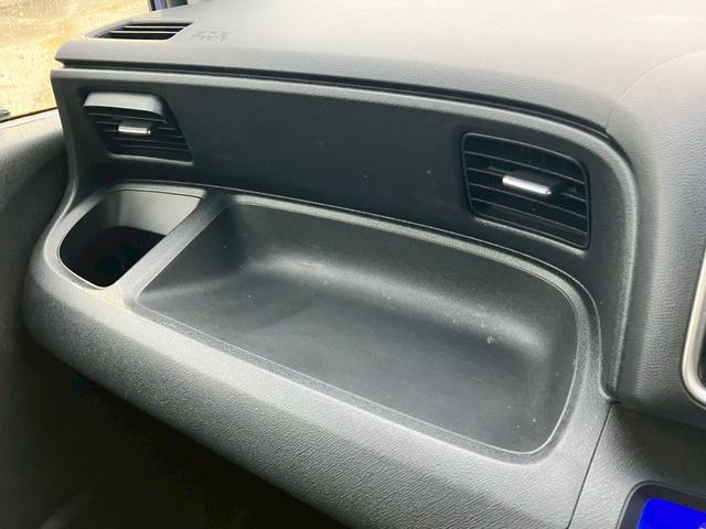 ライフ ディーバスマートスタイル　検２年　テレビ　バックカメラ　スマートキー　オートエアコン　ミラーヒーター　盗難防止システム　ＨＩＤヘッドライト　アームレスト　ＣＤ　ＤＶＤ（56枚目）