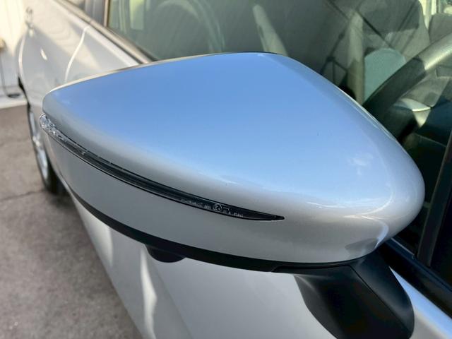 ノート Ｘ　ＦＯＵＲ　Ｖセレクション＋セーフティ　切替４ＷＤ　全方位モニター　衝突軽減　レーンキープ　障害物センサー　フルセグテレビ　バックカメラ　社外ナビ　点検記録簿　保証書　プッシュスタート　スマートキー（33枚目）