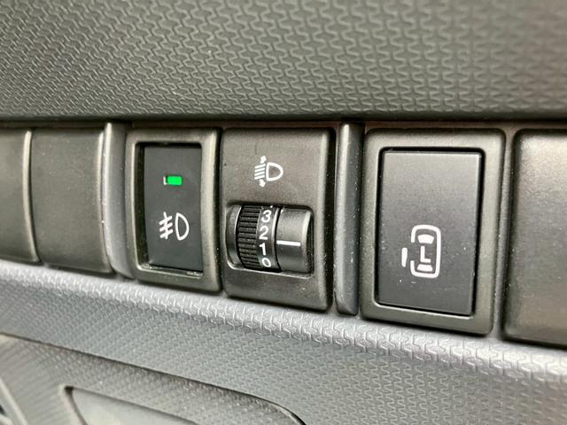 ソリオ Ｘ　ＥＴＣ　ナビ　ワンセグＴＶ　左パワースライドドア　プッシュスタート　スマートキー　ＨＩＤヘッドライト　フォグランプ　ＩＳＯＦＩＸ（16枚目）