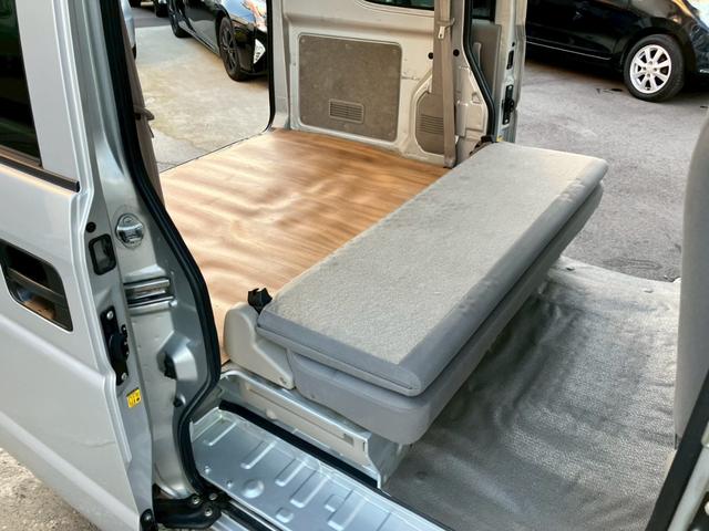 エブリイ ＰＣ　切り替４ＷＤ　マニュアル　ハイルーフ　エアコン　パワステ　キーレス　レベライザー（32枚目）