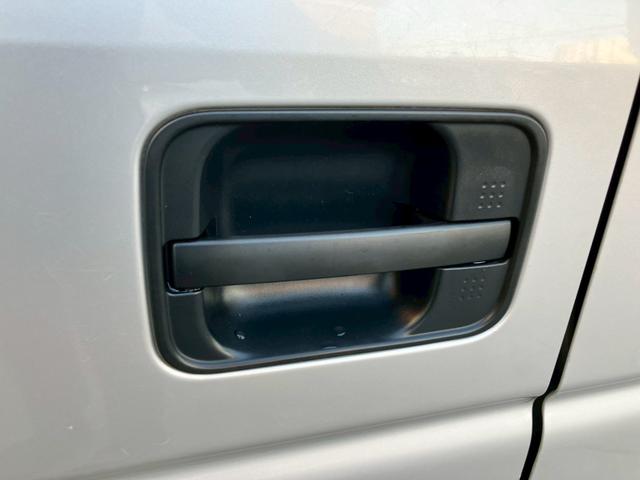 エブリイ ＰＣ　切り替４ＷＤ　マニュアル　ハイルーフ　エアコン　パワステ　キーレス　レベライザー（41枚目）