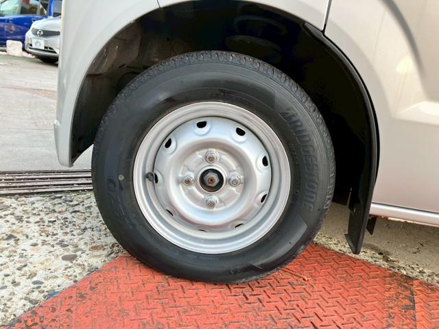 エブリイ ＰＣ　切り替４ＷＤ　マニュアル　ハイルーフ　エアコン　パワステ　キーレス　レベライザー（45枚目）