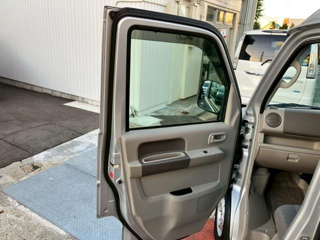 エブリイ ＰＣ　切り替４ＷＤ　マニュアル　ハイルーフ　エアコン　パワステ　キーレス　レベライザー（53枚目）